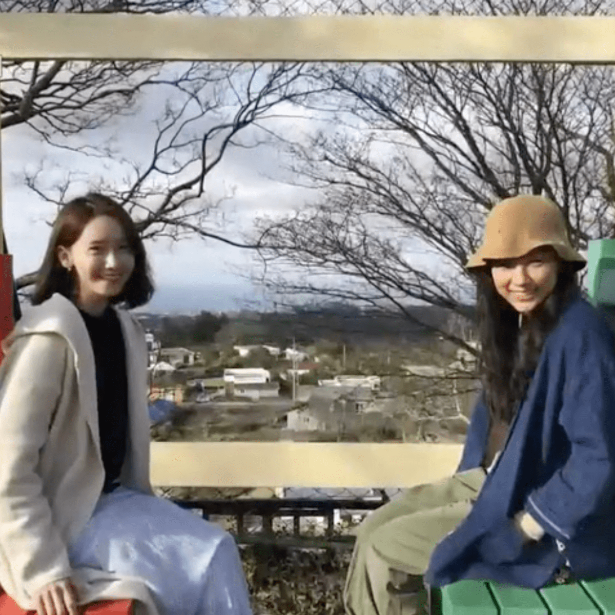 [濟州 / 追星打卡 / 獨家開箱] 《孝利家民宿2》中孝利與潤娥合照的祕密巨型相框